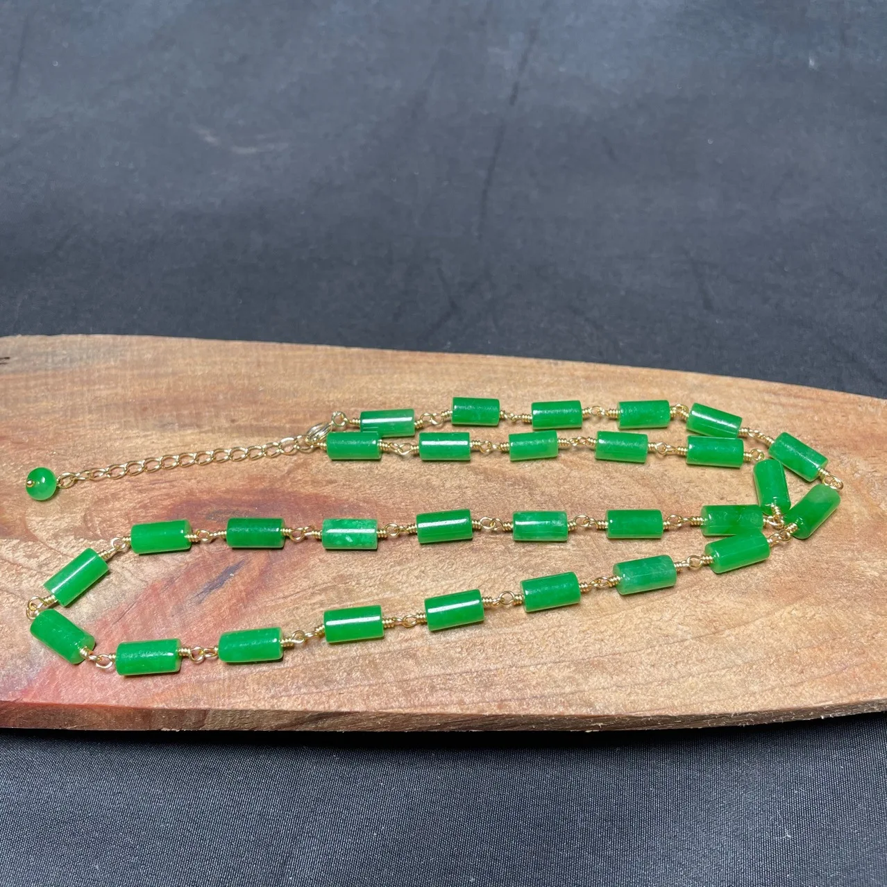 Jewelry & Watches Vitopoulos - Green Jade Beaded Necklace Vintage Lucky