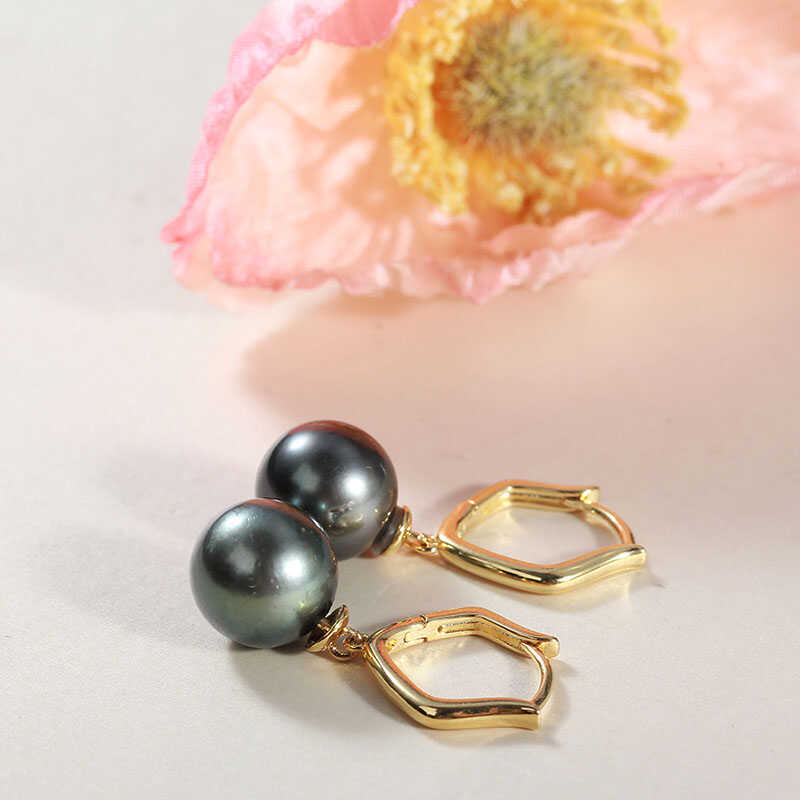 E004 Gold Plated Copper Pearl  - Pearl Stud Earrings recension och pris