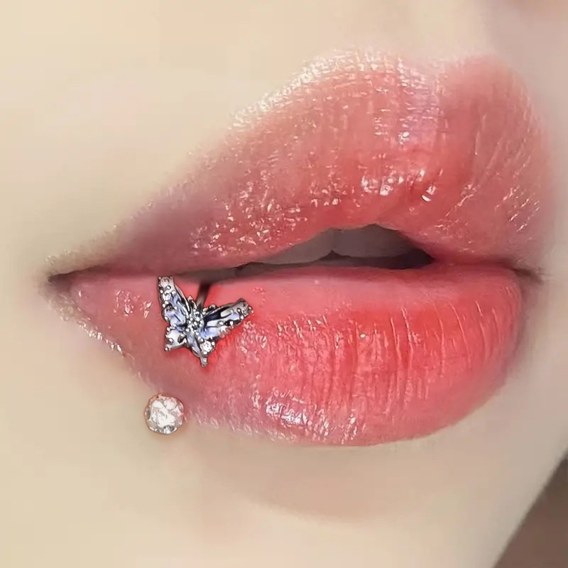 ASTM F136 Titanium Butterfly L - Moon Star Earrings recension och pris