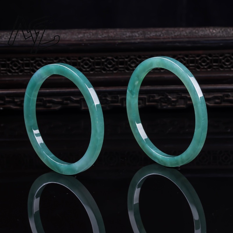 Natural Emerald 48-62mm Burmes - Jewelry & Watches Vitopoulos recension och pris